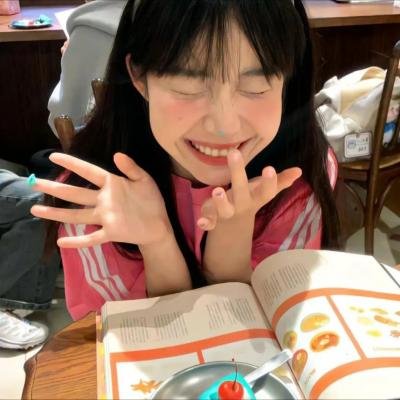 这个婶婶画风不对